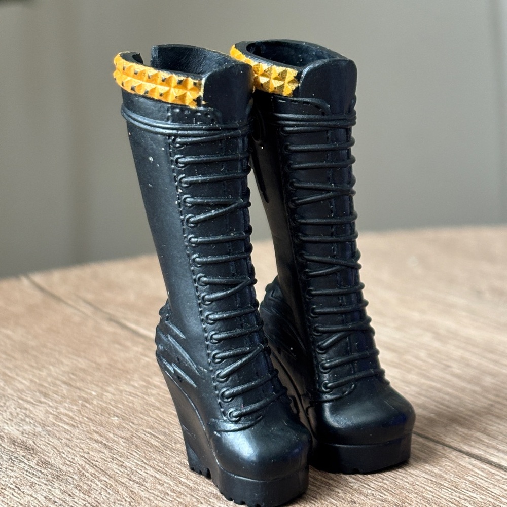 Monster High Cleo de Nile Replacement Boots • Black Gold Studded Wedge Shoes